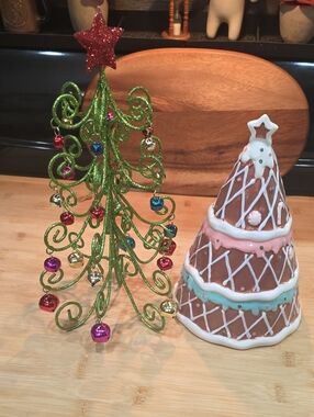 🎄Green Glitter Wire Christmas Tree with Multicolor. Ceramic Tree With Pastel Co